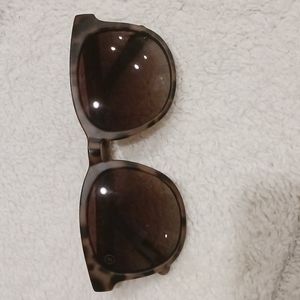 Blenders Tiger Mark Polarized Sunglasses